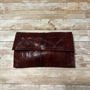 Elegant Burgundy Leather Clutch
